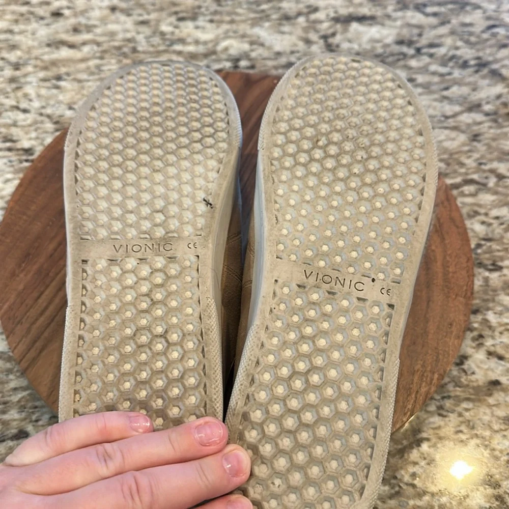 Vionic “Jean Suede” Sneakers - Picture 3 of 7